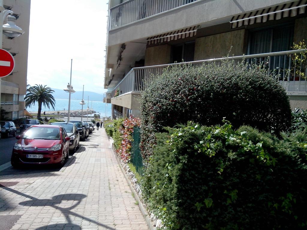 Appartement Promenade des Bains Saint-Raphael (Var) Exterior foto